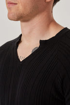 Fine Ribbed Henley Black